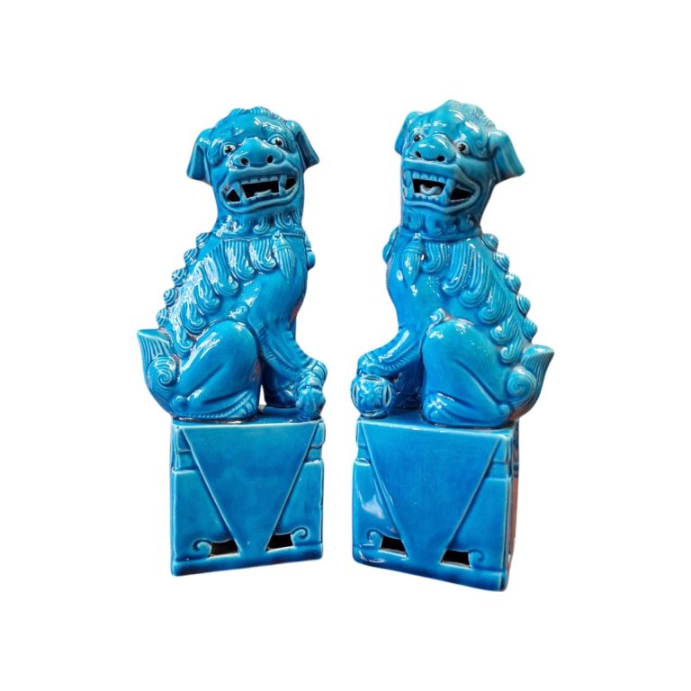 Par de Cães de Fóo em Cerâmica Vidrada Azul – Esculturas Decorativas (24 cm)