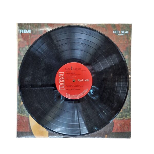 Classic Guitar - Julian Bream - (1969)