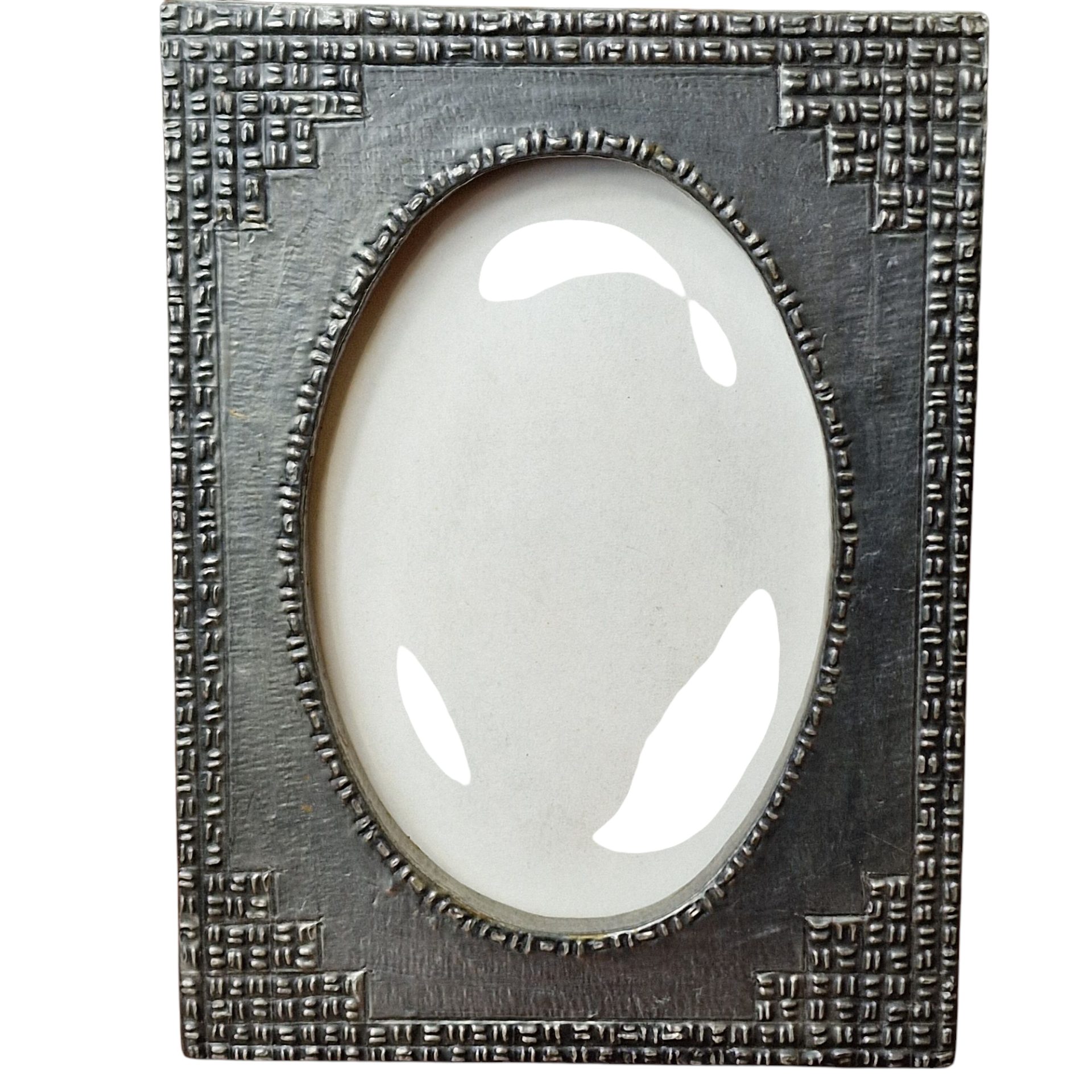 Moldura retangular estilo art déco com acabamento metálico