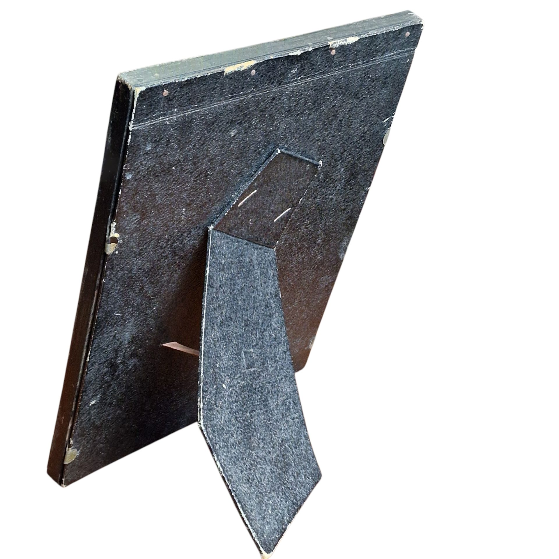 Moldura decorativa vintage com apliques florais e com efeito madrepérola