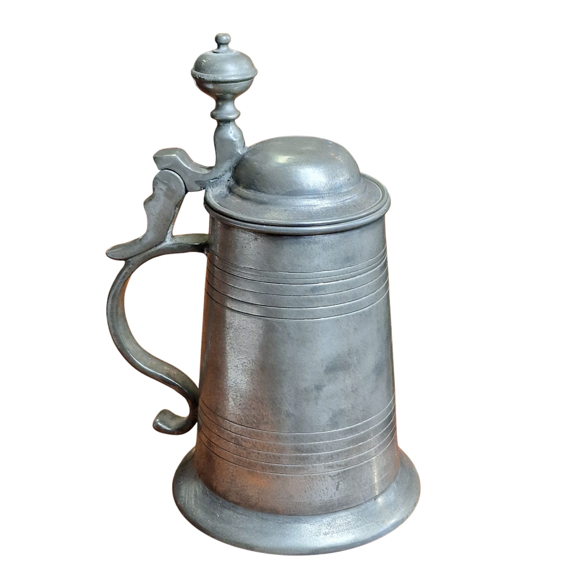 Caneca Medieval em Estanho com Tampa – Fabrico Artesanal Português