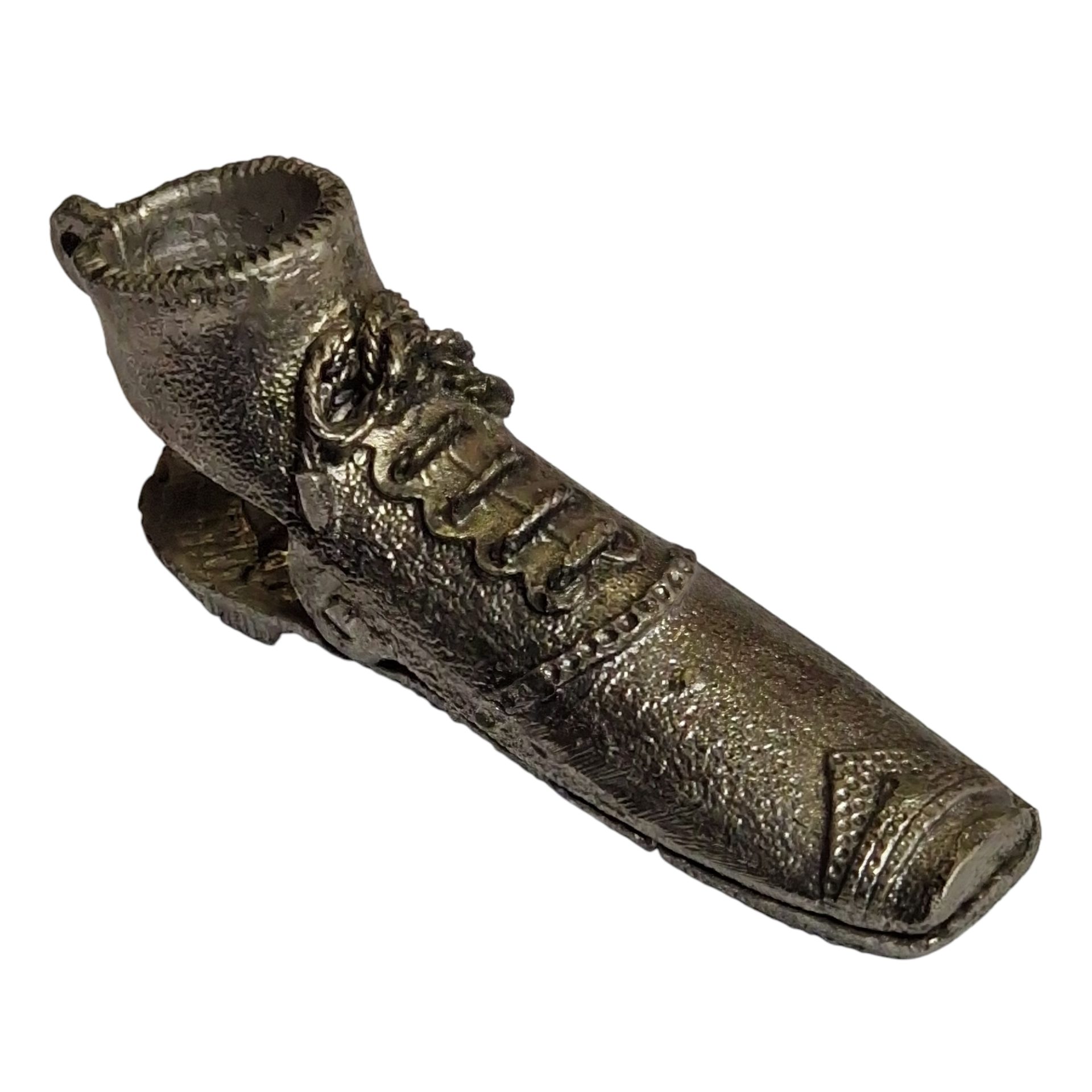 Porta-caneta e papel antigo em forma de sapato