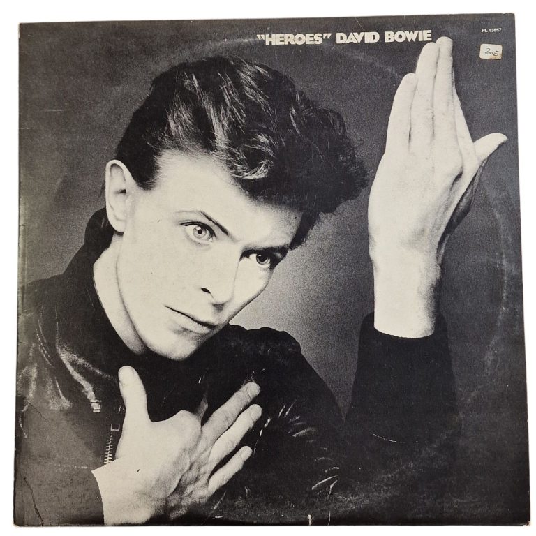 David Bowie – Heroes (1977)