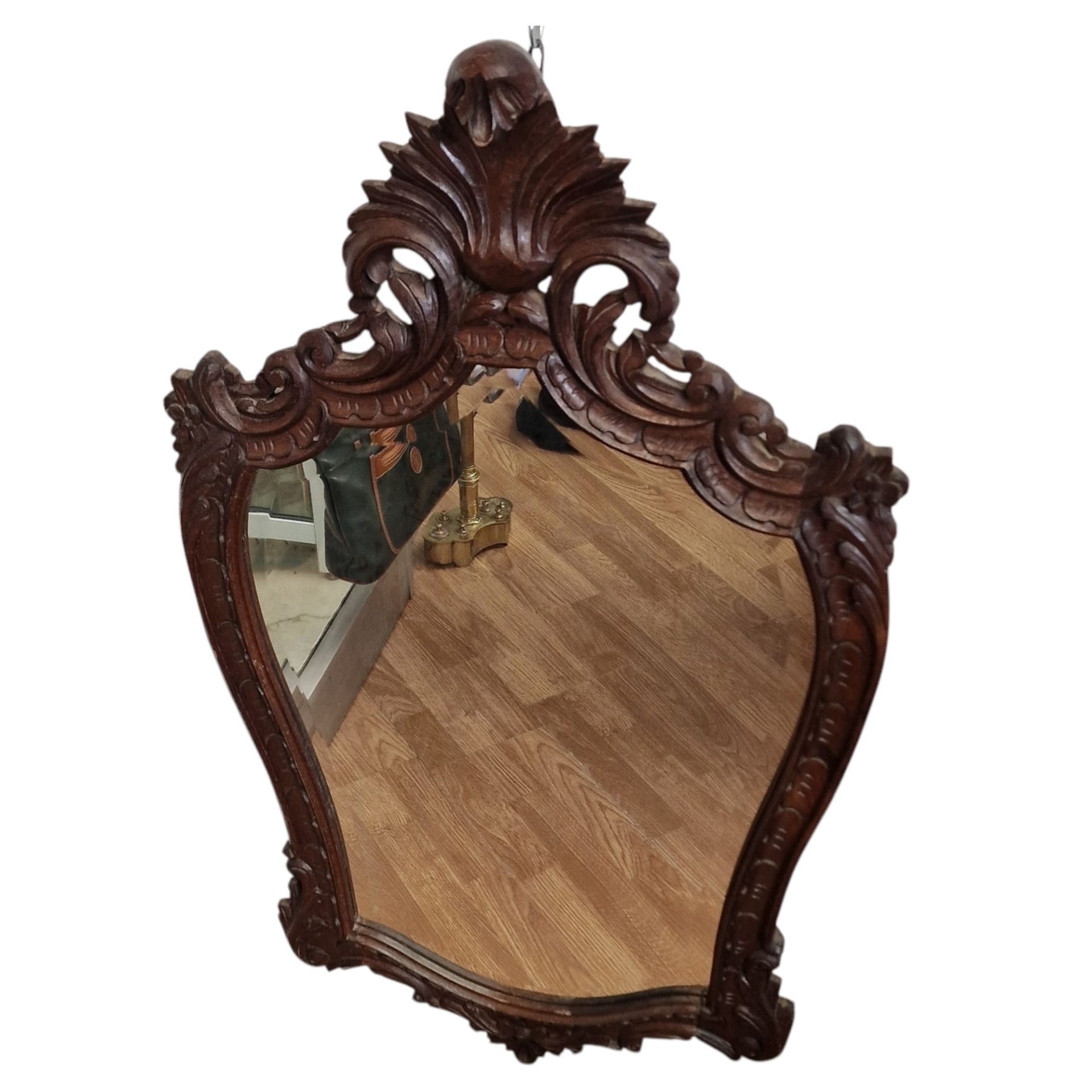 Espelho de Parede com Moldura Entalhada