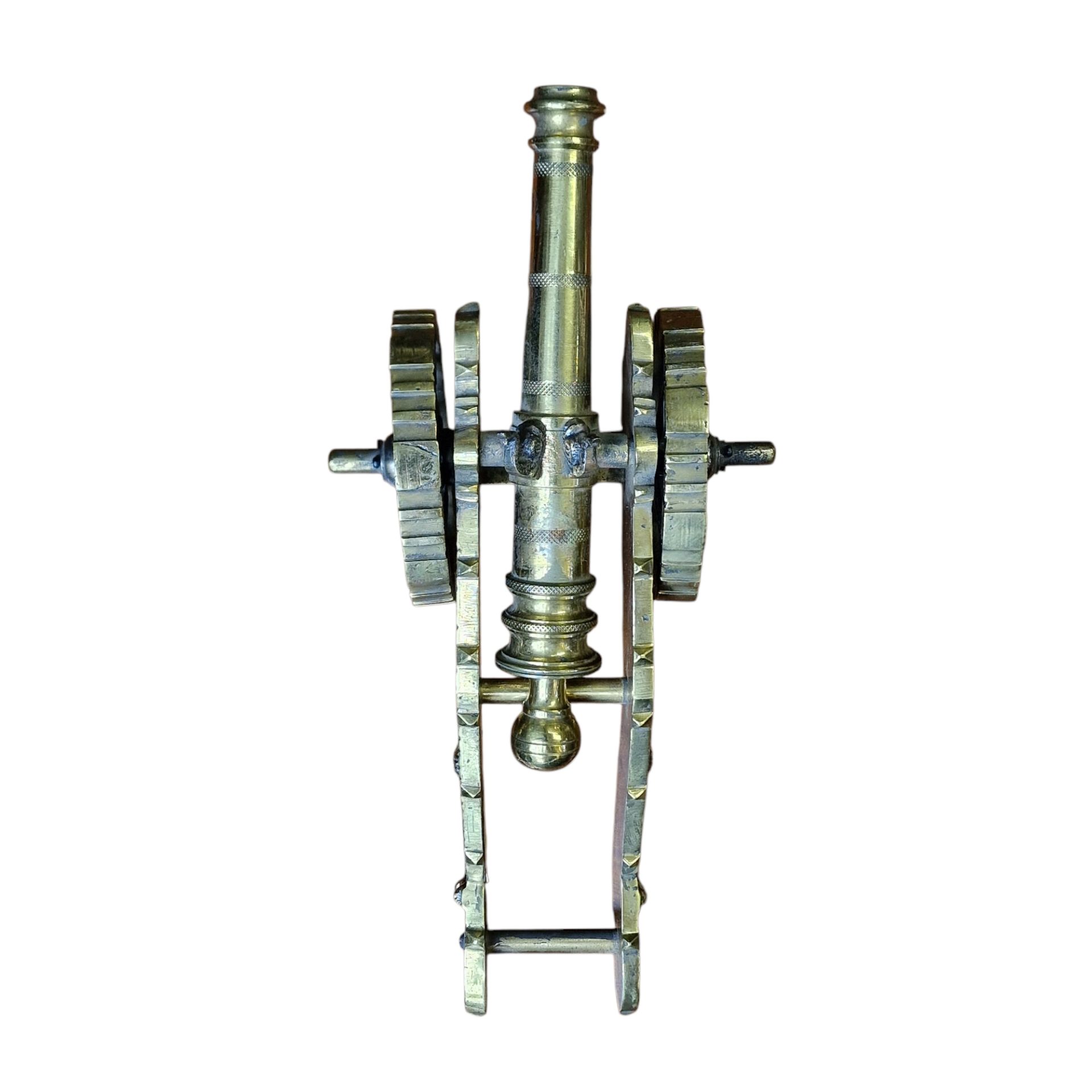 Canhão decorativo em metal com inscrição “Portugal”