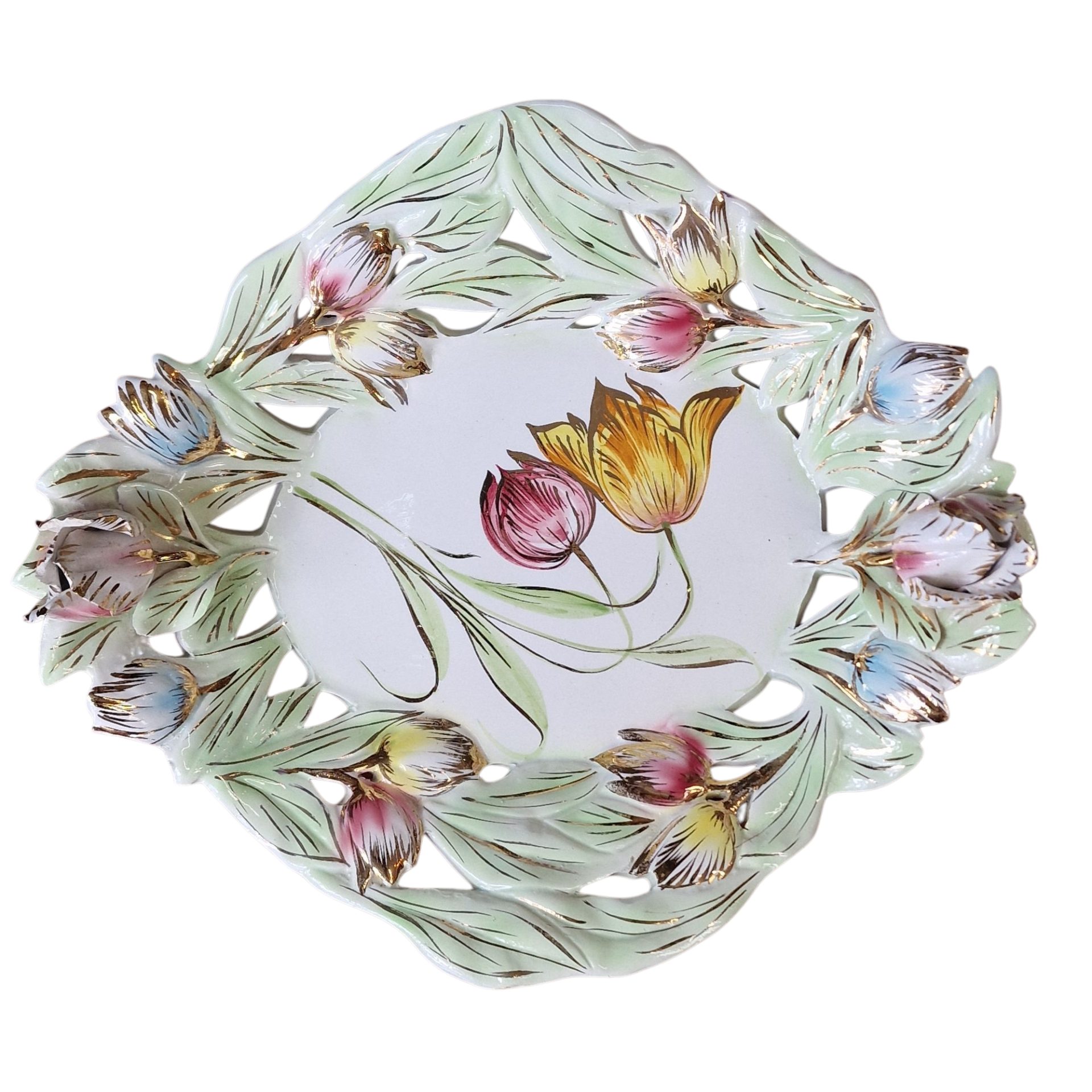 Prato Italiano com Flores em Relevo – Pintado à Mão com Detalhes Dourados