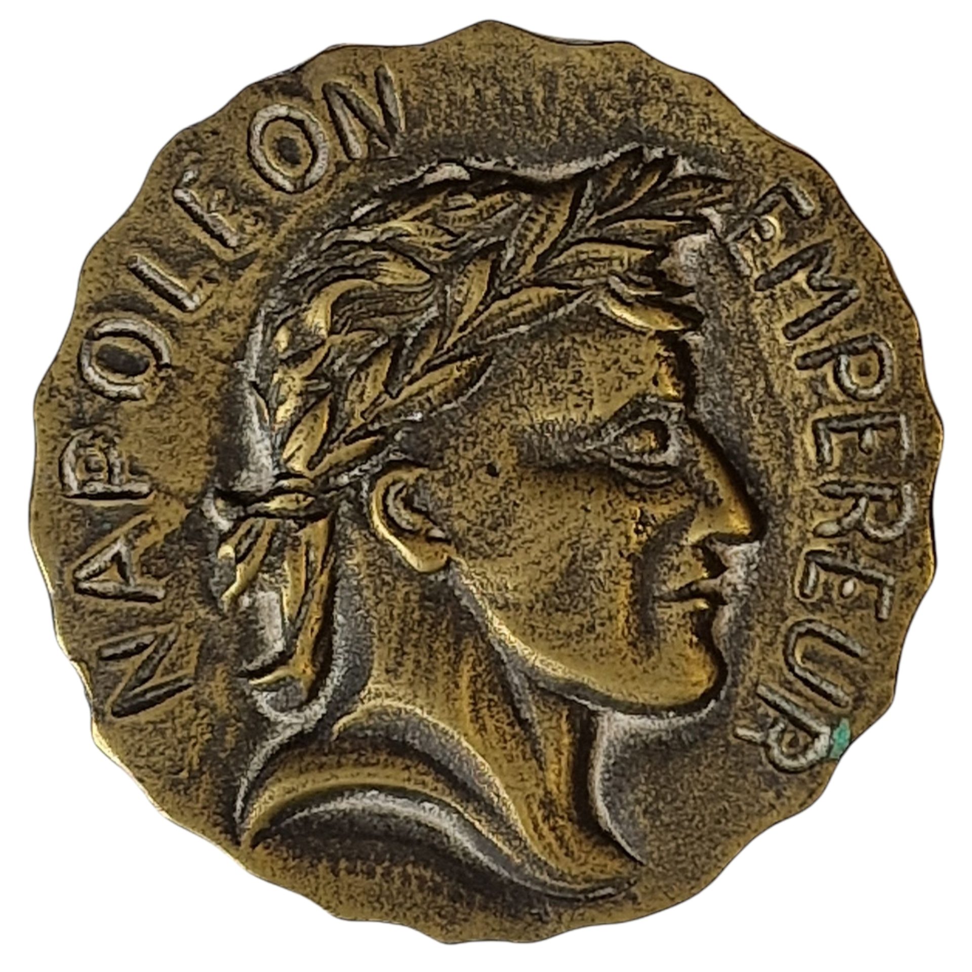 Caixa Metálica Com Relevo De Napoleão – Decoração Histórica