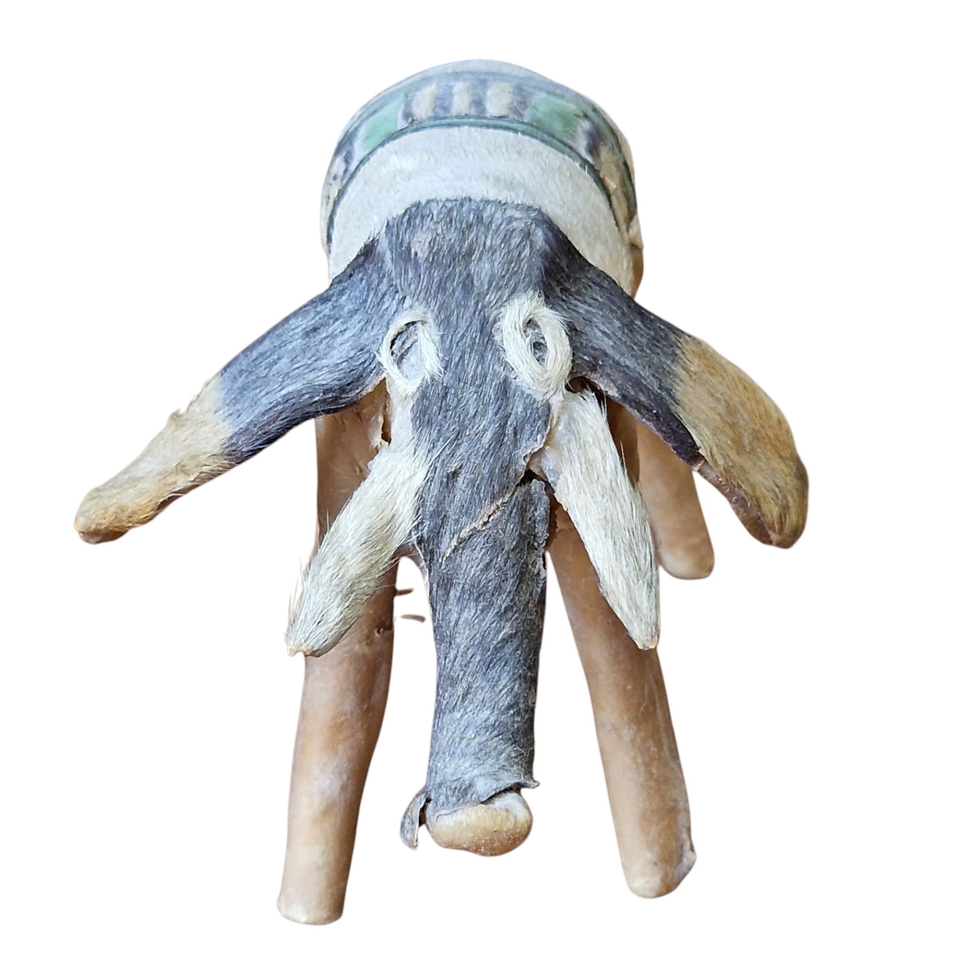 Escultura Animal em Barro com Revestimento em Couro e Pêlo Natural