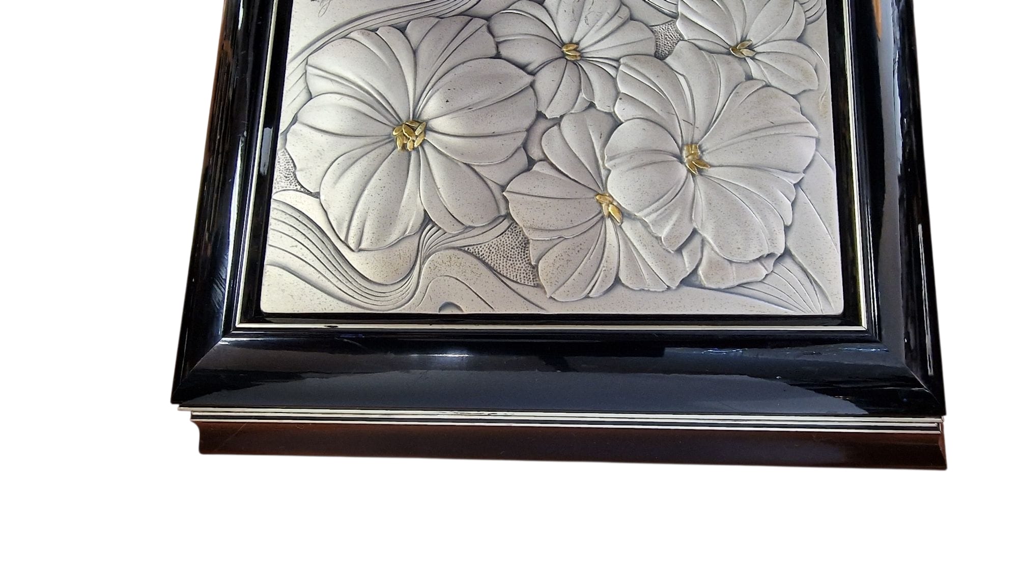 Caixa Guarda-Jóias em Madeira com Aplicação de Prata 925% – Cador