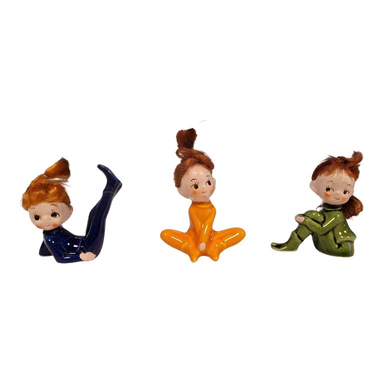 Conjunto de 3 bonecas vintage em porcelana com cabelo em fibra sintética