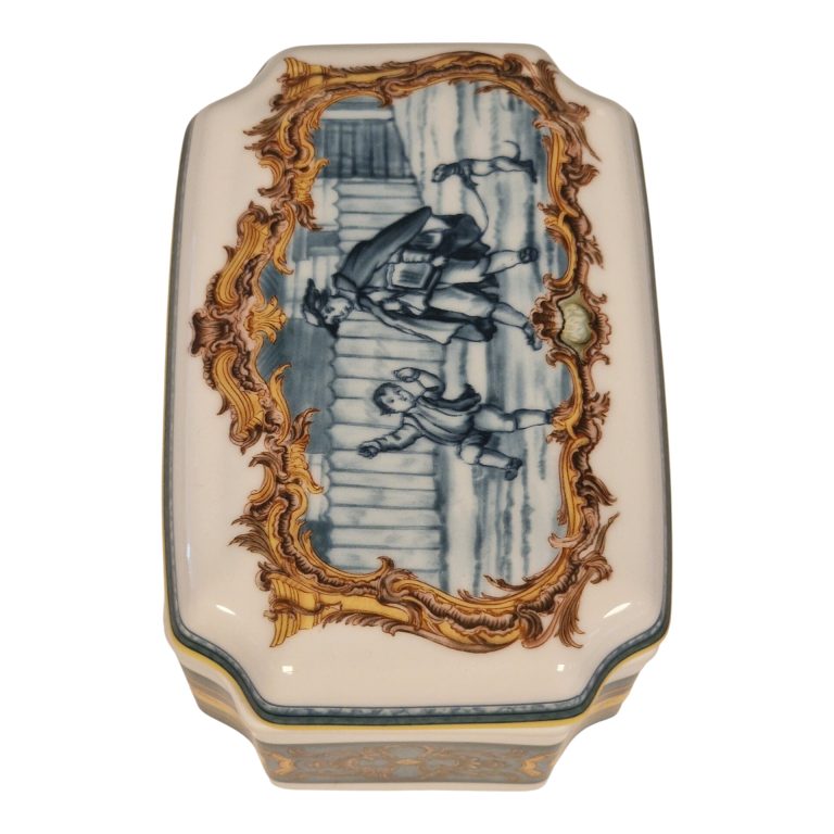 Caixa em porcelana “Palácio de São Bento – Azulejos c.1770” (edição exclusiva Assembleia da República)