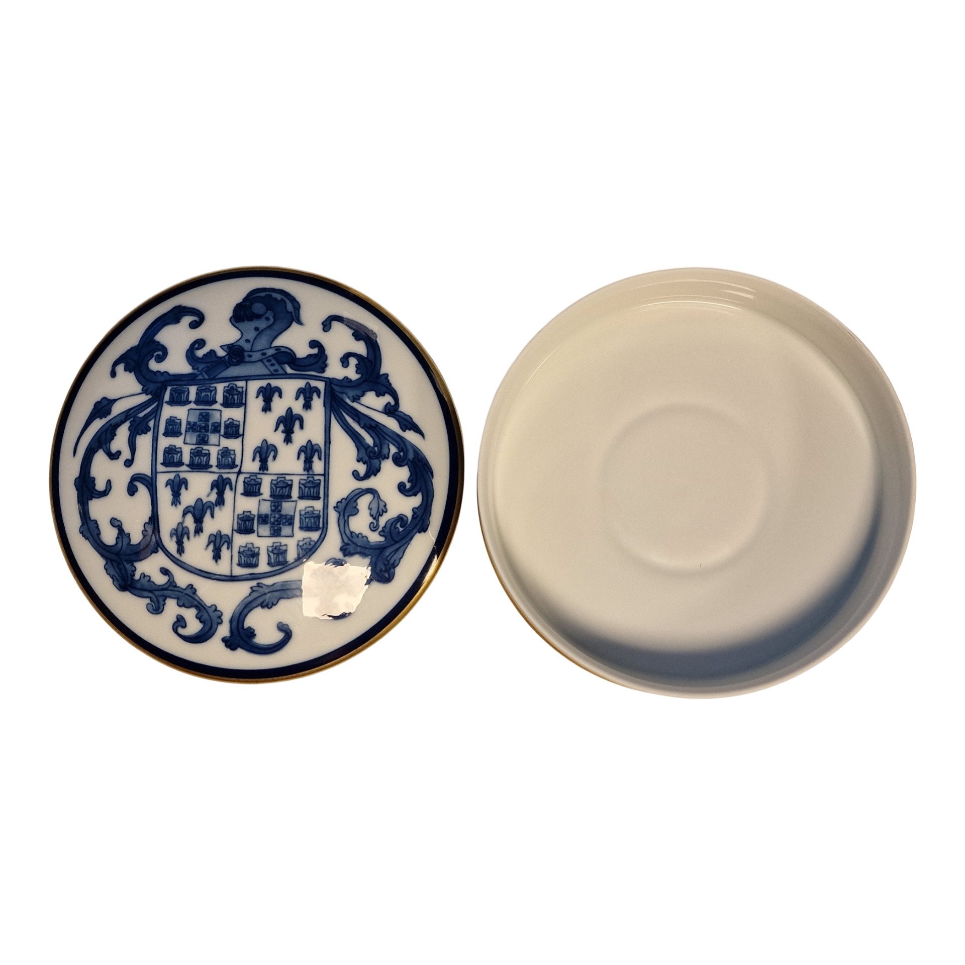 Caixa Redonda “Matias de Albuquerque” – SPAL – Porcelana decorada com brasão heráldico – 14,5 cm