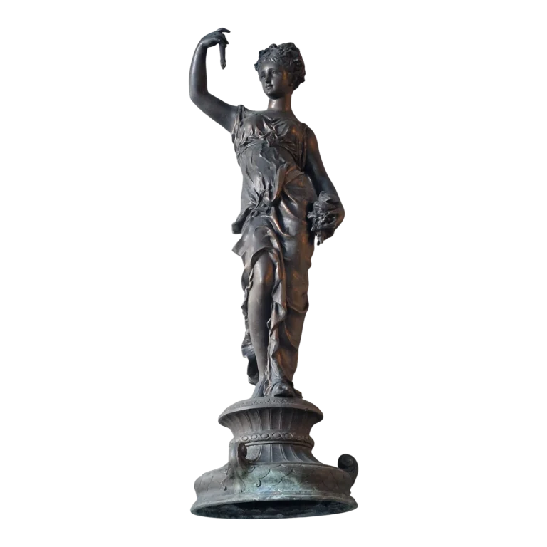 Estátua em bronze estilo clássico – figura feminina alegórica – 67 cm
