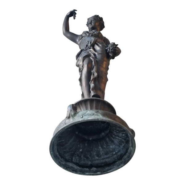 Estátua em bronze estilo clássico – figura feminina alegórica – 67 cm