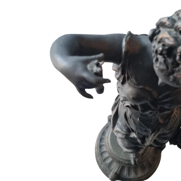 Estátua em bronze estilo clássico – figura feminina alegórica – 67 cm