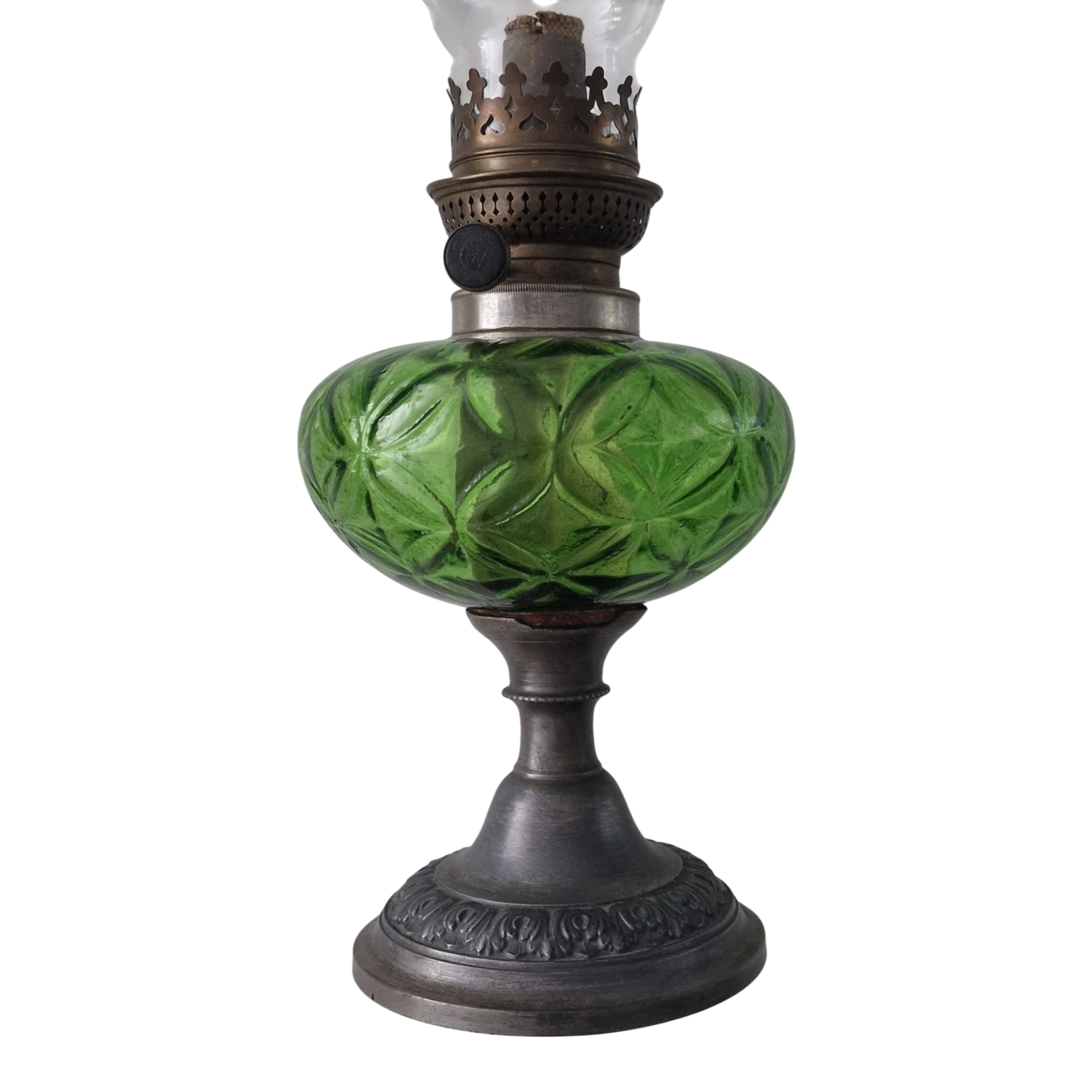 Candeeiro a Petróleo Antigo “Déposé” em Vidro Verde Moldado – França/Bélgica, c. 1890-1920