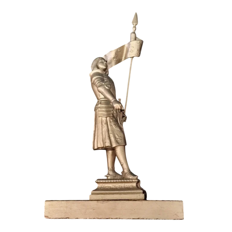 Joana d'Arc com estandarte | Estatueta em metal sobre base de pedra | Inscrições «Dieu m'aide» e «Jeanne d'Arc – Orléans» — Folha de rosto