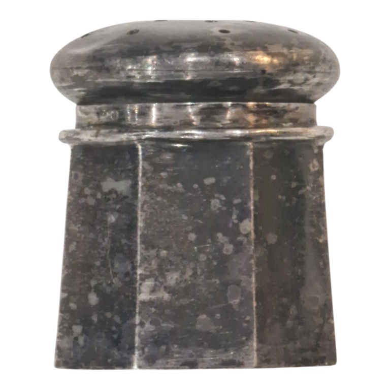 Pequeno Saleiro / Pimenteiro em Prata Portuguesa Contrastada – Corpo Facetado | 18 g – 3,2 cm